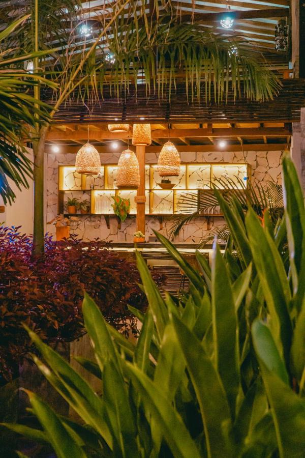 Eden Hotel Palomino